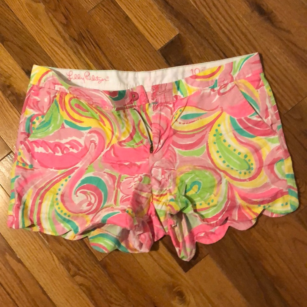 Size 10 Lilly Pulitzer buttercup shorts.